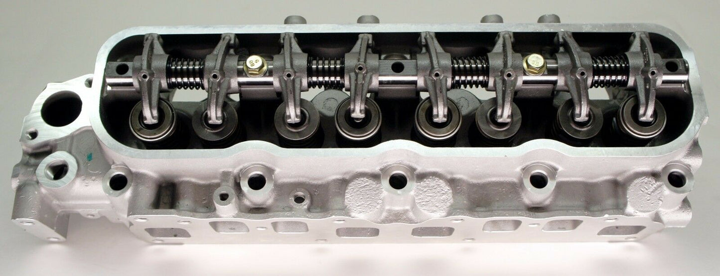 TOYOTA 11101-76075-71 4Y ENGINE FORKLIFT PROPANE GAS NEW CYLINDER HEAD ROCKER