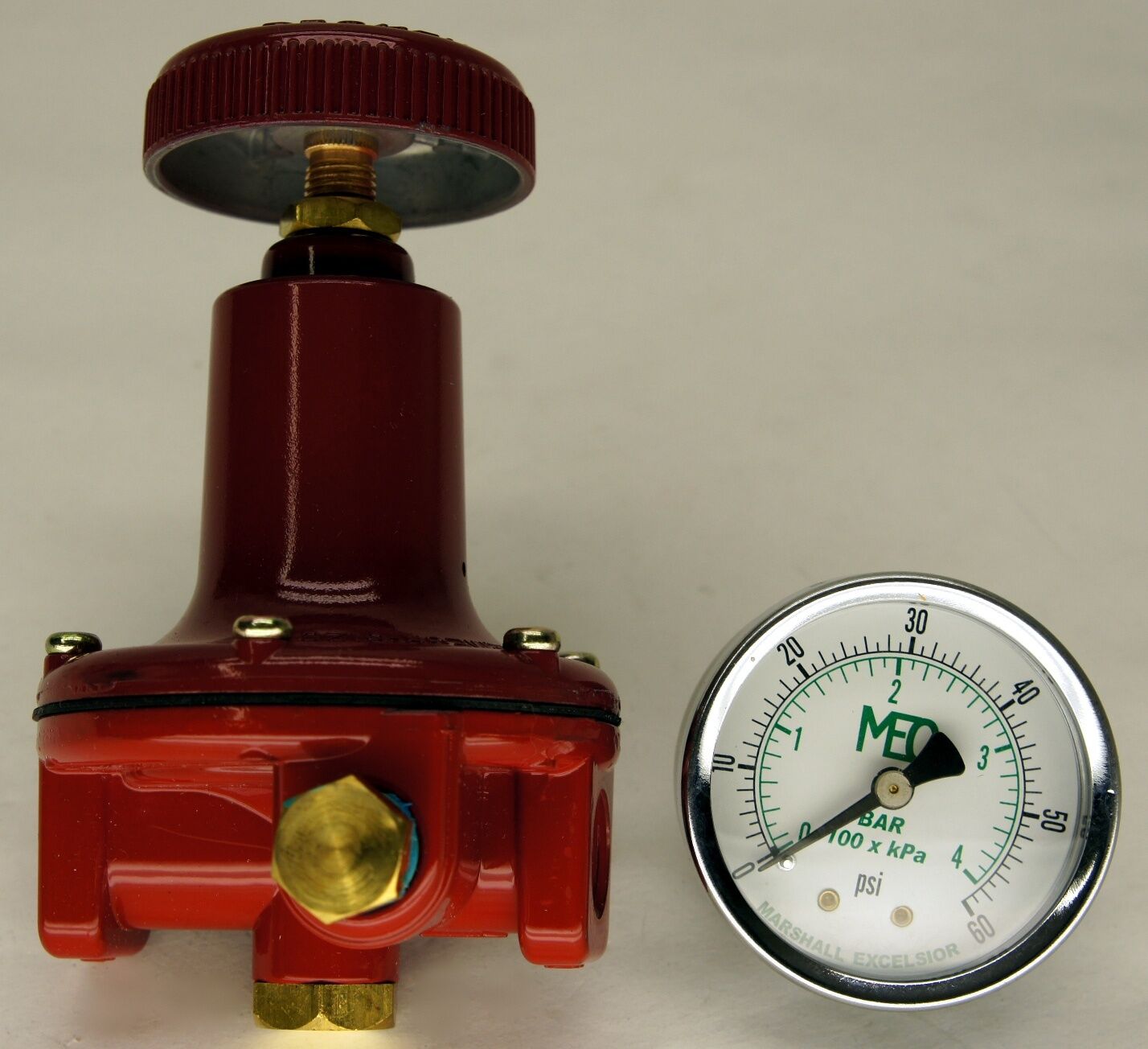 MARSHALL EXCELSIOR MEGR-6120-60 PROPANE REGULATOR ADJUSTABLE HIGH PRESSURE GAUGE