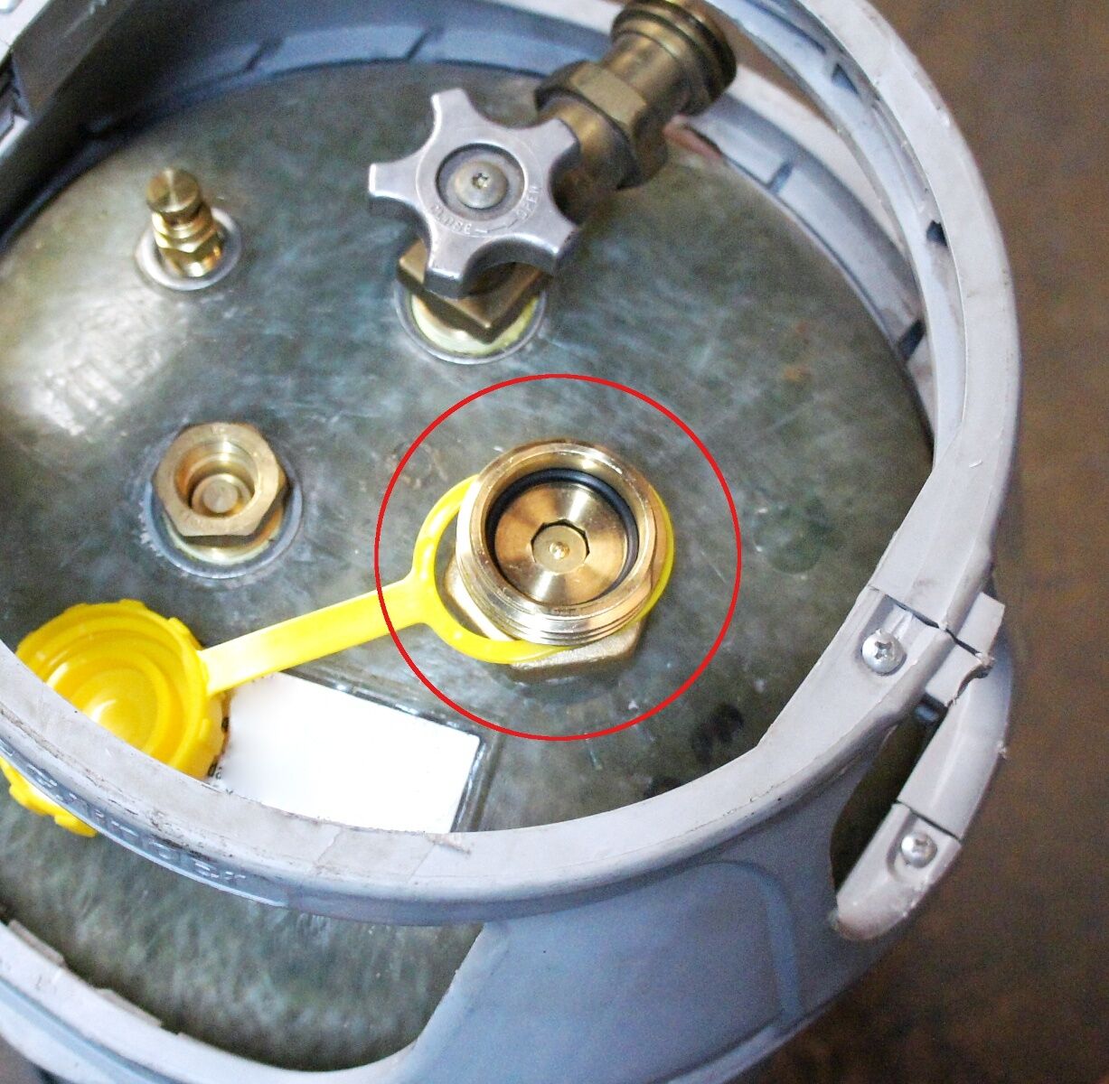 POL SERVICE VALVE TO REPLACE FILL FILLER VALVE FORKLIFT TANK VAPOR SERVICE GRILL