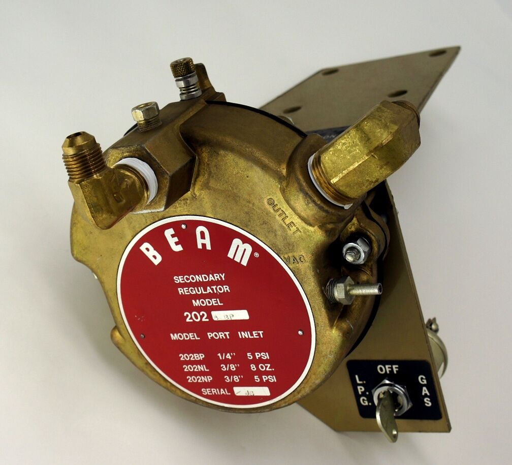 2345260 2346845 2347423 CLARK C500 DUAL FUEL BEAM SECONDARY REGULATOR 202ABP BP